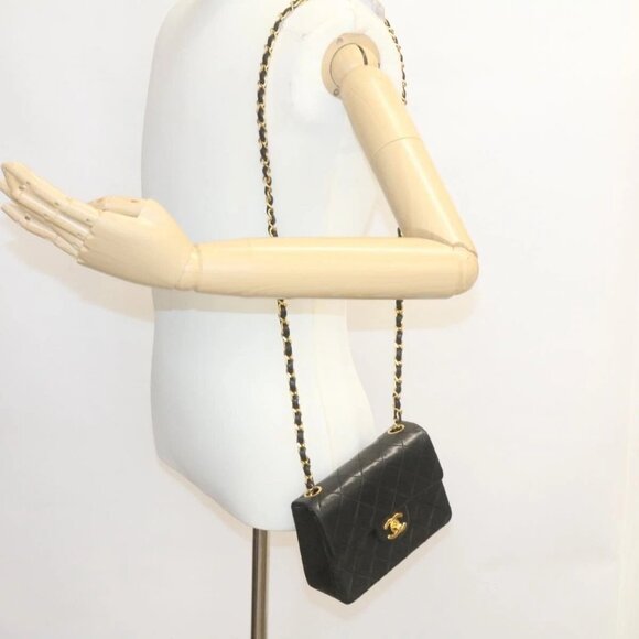 CHANEL Mini Matelasse Chain Flap Shoulder Bag Lamb Skin Black Gold Auth 28471AM - Picture 14 of 16